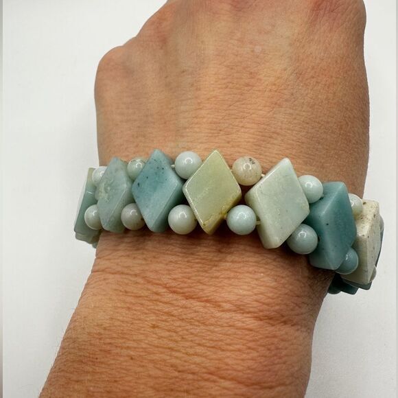 Amazonite stone diamond pattern stretchy bracelet! - Picture 5 of 8